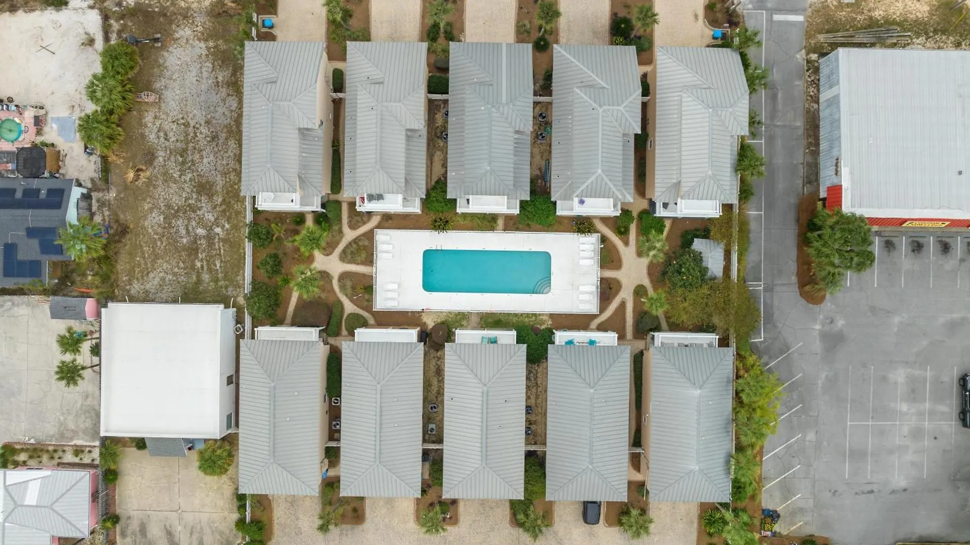 Escape To Sand Dollar Holler: Coastal Retreat, 3 Beds, 25 Baths, Sleeps 10! Panama City Beach 0*,